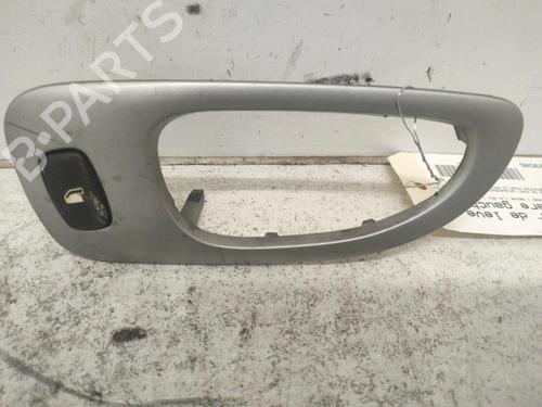 Used Left rear window switch PEUGEOT 307 Break (3E) 1.6 HDi 110 (109 hp) 21858924