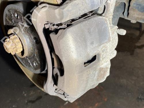 Used Right front brake caliper RENAULT KADJAR (HA_, HL_) 1.6 dCi 130 4x4 (HLA4) (130 hp) 20869028