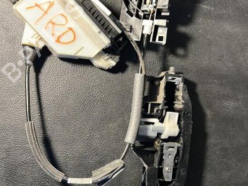 rear-right-lock-peugeot-208-i-ca_-cc_-15-bluehdi-100-9812501180-2012-2013-2014-2015-2016-2017-2018-2019-2020-20869766 main image