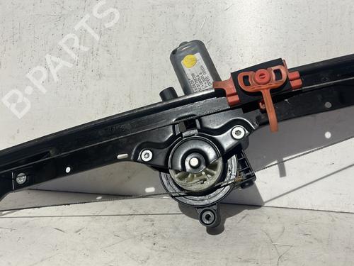 Used Front left window mechanism Front left window mechanism FIAT GRANDE PUNTO (199_) 1.9 D Multijet (120 hp) 33301140 33301140