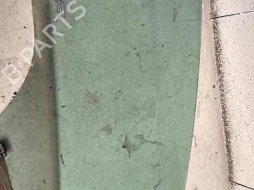 Używane Szyba drzwi przednich prawych CITROËN C3 II (SC_) 1.4 (73 hp) 21863233