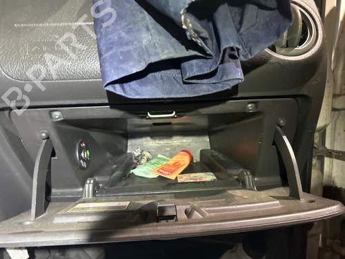 Used Glove box Glove box 38776749 38776749
