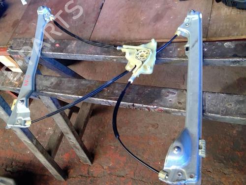 Used Front left window mechanism RENAULT LAGUNA III (BT0/1) 1.5 dCi (BT00, BT0A, BT0T, BT1J) (110 hp) 20860652