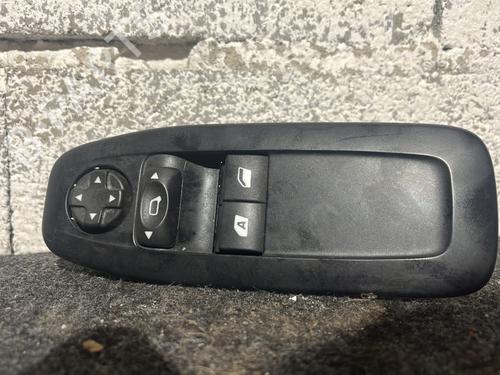 Used Left front window switch PEUGEOT 208 I (CA_, CC_) 1.6 HDi / BlueHDi 75 (75 hp) 30885965