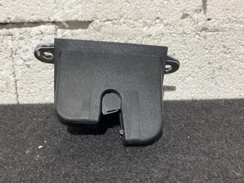 Tailgate lock SEAT IBIZA V (KJ1, KJG) 1.0 MPi | BP21865427C101 