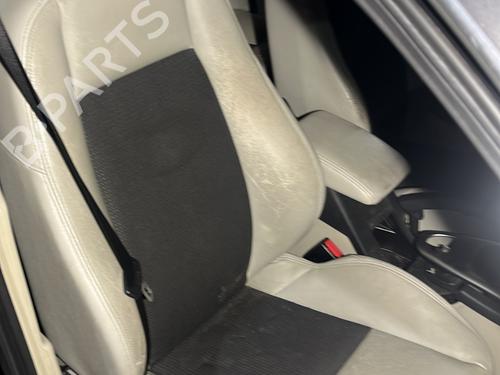 Right front seat SAAB 9-3 Estate (E50) 1.9 TTiD | BP30488341C16 - Image 3