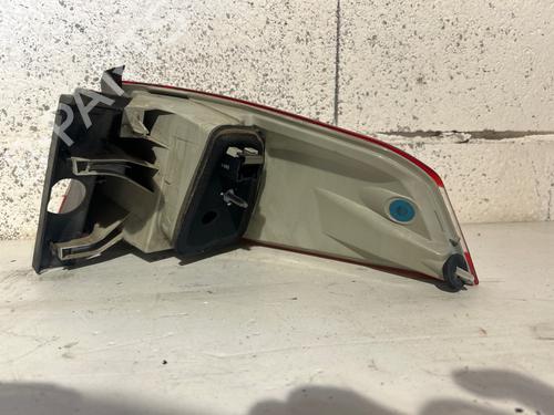left-taillight-peugeot-508-sw-i-8e_-2010-2011-2012-2013-2014-2015-2016-2017-2018-39664376 main image
