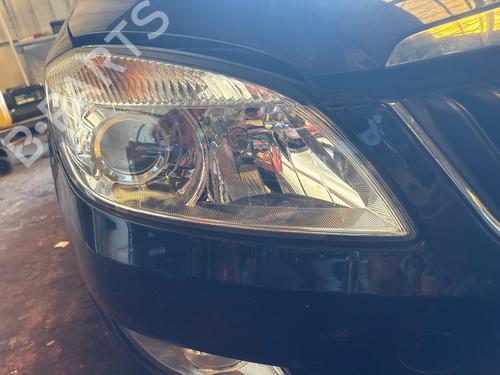 right-headlight-skoda-fabia-ii-542-2006-2007-2008-2009-2010-2011-2012-2013-2014-39086553 main image
