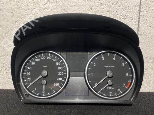 Used Instrument cluster BMW 3 (E90) 320 i (150 hp) 20861392