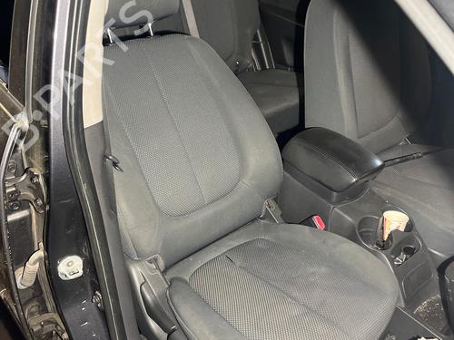 Used Right front seat Right front seat KIA CARENS III MPV (UN) 2.0 CRDi 115 (115 hp) 35903658 35903658