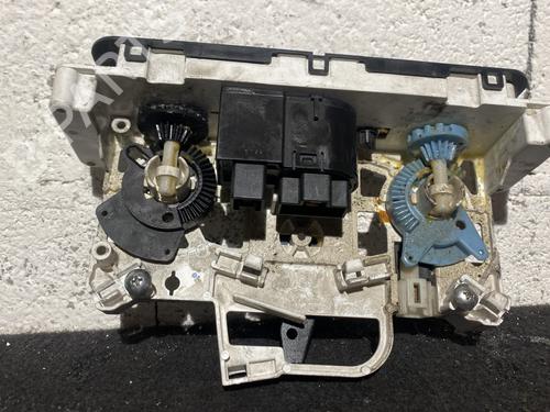 Climate control SUZUKI JIMNY Closed Off-Road Vehicle (SN) 1.5 DDiS 4x4 | BP22301066I5 