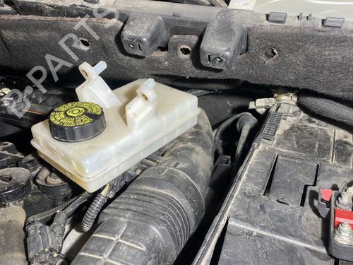 Used Brake master cylinder PEUGEOT PARTNER Box Body/MPV 1.6 HDi / BlueHDi 75 (75 hp) 23797035