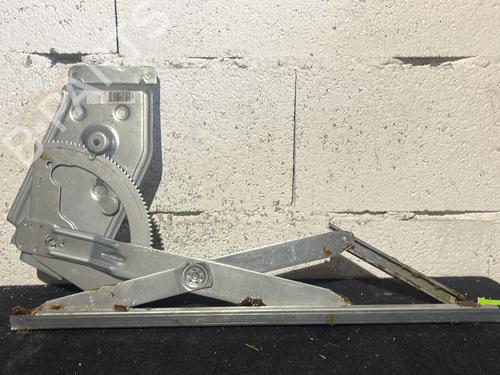 front-right-window-mechanism-renault-megane-iii-hatchback-bz01_-b3_-2008-26213966 main image