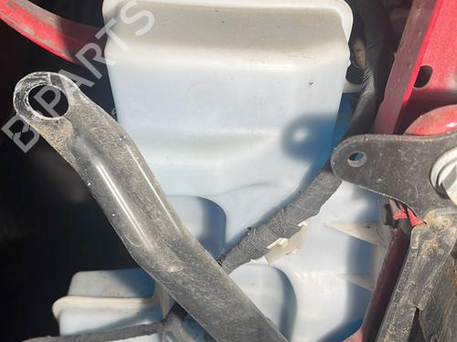 windscreen-washer-tank-vw-beetle-5c1-5c2-2011-2012-2013-2014-2015-2016-2017-2018-2019-26598813 main image