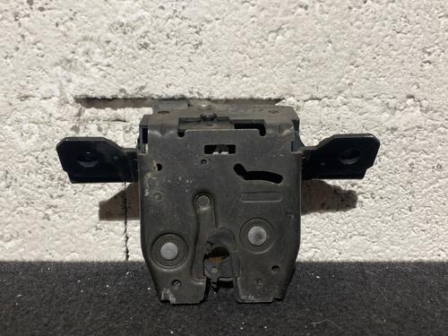 Tailgate lock OPEL ASTRA J (P10) 1.3 CDTI (68) | BP21866112C101 