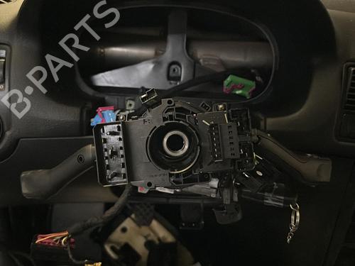 Used Steering column stalk VW GOLF IV (1J1) 1.6 (100 hp) 21863265