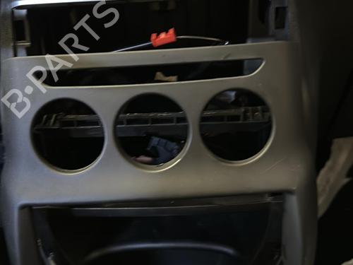 Used Dashboard CITROËN C3 II (SC_) 1.4 (73 hp) 20870371