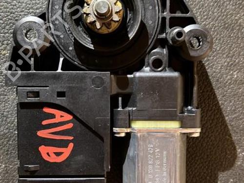 Rudehejsemotor forskærm højre RENAULT MEGANE III Coupe (DZ0/1_) 2.0 R.S. (265 hp) 21864639