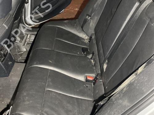 Used Rear seat Rear seat BMW 3 Touring (F31) 330 d (258 hp) 22235844 22235844