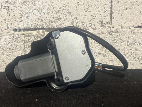 Used Front wiper motor Front wiper motor CITROËN AMI (9A_) Electric (9AZ2CA) (8 hp) 28952441 28952441
