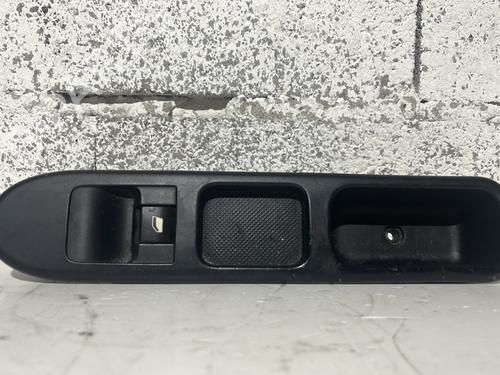 Used Right front window switch PEUGEOT 307 SW (3H) 1.6 HDI 110 (109 hp) 32301314