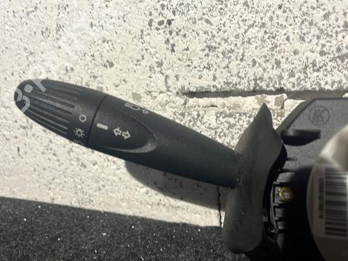 Used Steering column stalk Steering column stalk FORD KA (RU8) 1.2 (69 hp) 30748602 30748602
