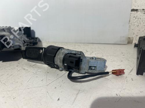 Used Electronic module Electronic module PEUGEOT 407 (6D_) 2.0 HDi 135 (6DRHRH, 6DRHRE, 6DRHRG, 6DRHRJ) (136 hp) 39979742 39979742