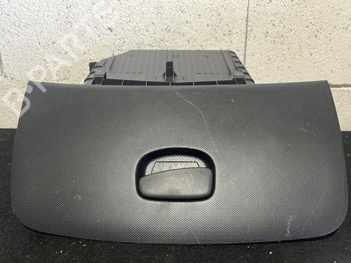 Used Glove box RENAULT CLIO IV (BH_) 0.9 TCe 90 (BHNF, BHMA, BHMH, BHJK, BHJR) (90 hp) 26977734