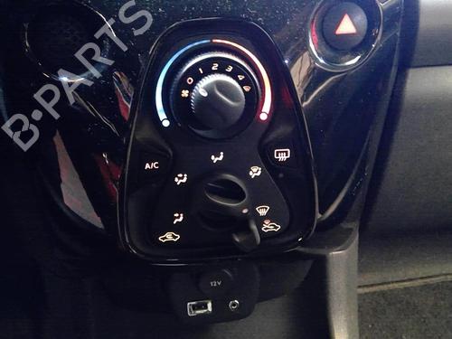 Used Climate control PEUGEOT 108 1.0 VTi (69 hp) 20871481