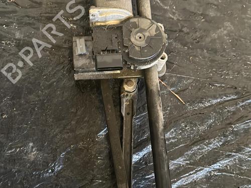 Used Front wiper motor HYUNDAI TUCSON (JM) 2.0 CRDi (113 hp) 20866560