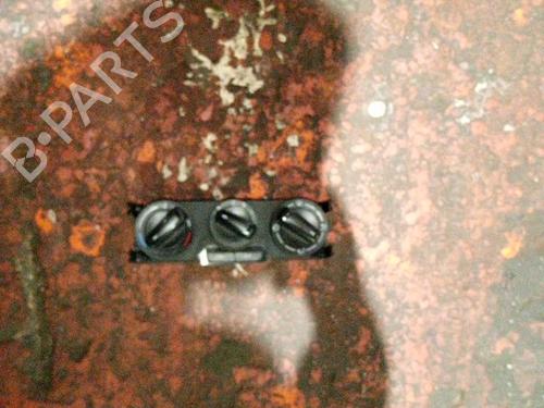 AC Styreenhet / Manøvreringsenhet VW POLO V (6R1, 6C1) 1.0 (60 hp) 20862838