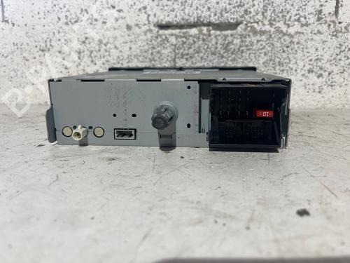 Radio CITROËN C3 II (SC_) 1.4 VTi 95 | BP36794310E6 - Image 2