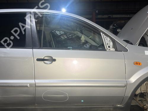 right-front-door-ford-fusion-ju_-2002-2003-2004-2005-2006-2007-2008-2009-2010-2011-2012-30004042 main image