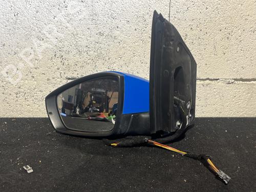 Used Left mirror VW POLO V (6R1, 6C1) 1.4 TDI (75 hp) 25924013