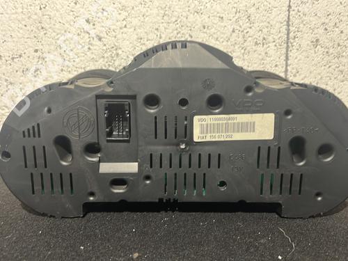 Used Instrument cluster Instrument cluster ALFA ROMEO GT (937_) 1.9 JTD (937CXN1B) (150 hp) 31280056 31280056