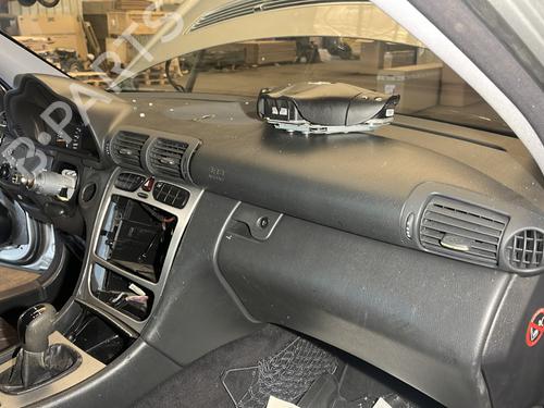 Used Dashboard MERCEDES-BENZ C-CLASS Coupe (CL203) C 180 Kompressor (203.746) (143 hp) 27702449
