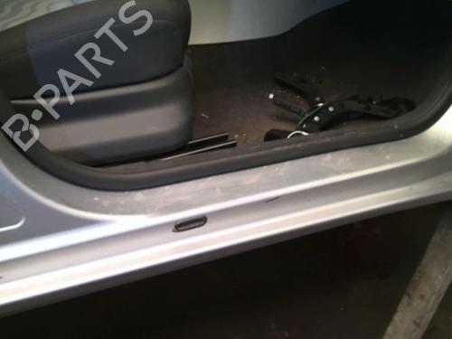 Used Rubber door seal SKODA ROOMSTER (5J7) 1.9 TDI (105 hp) 21858393