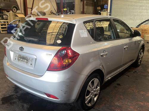 Handskerum KIA CEE'D Hatchback (ED) 1.6 CRDi 90 | BP29452966C95 