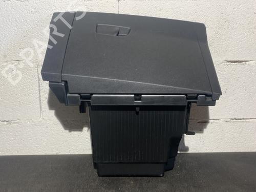 Used Glove box Glove box RENAULT CLIO V (B7_) 1.0 TCe 100 (B7MT) (101 hp) 20861951 20861951