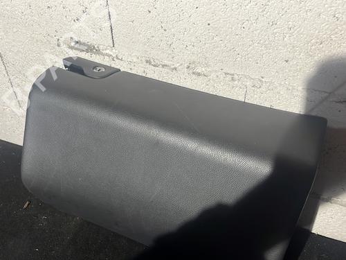 glove-box-mercedes-benz-c-class-t-model-s203-2001-2002-2003-2004-2005-2006-2007-29506814 main image