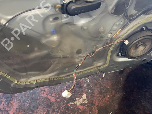 Used Front left window mechanism NISSAN MICRA III (K12) 1.5 dCi (65 hp) 21860146