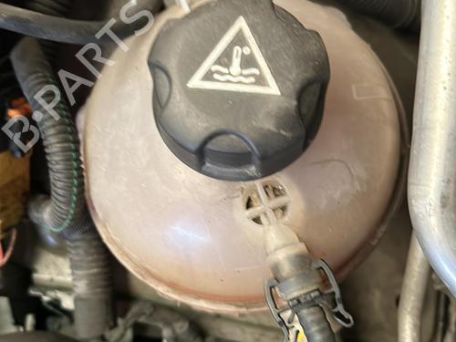 Used Expansion tank PEUGEOT 308 II (LB_, LP_, LW_, LH_, L3_) 1.6 HDi 100 (99 hp) 20866566