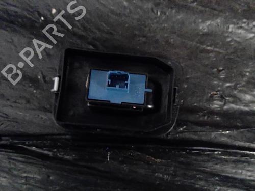 Used Right front window switch FIAT QUBO (225_) 1.3 D Multijet (225AXE1A, 225CXE1A, 225AXH1A, 225AXL1A,... (95 hp) 21859163