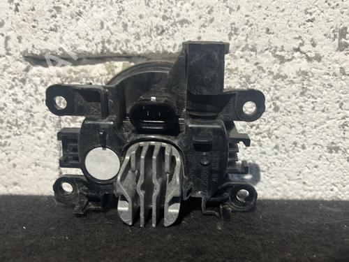 right-front-fog-light-renault-captur-i-j5_-h5_-2013-27376237 main image