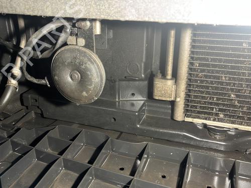 Used Front slam panel Front slam panel CITROËN C4 CACTUS 1.2 VTi 82 (82 hp) 31376439 31376439