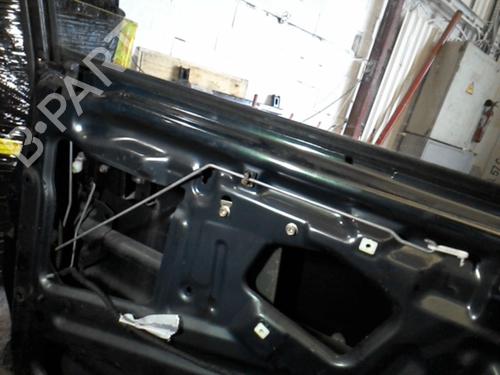 Serratura anteriore sinistra OPEL FRONTERA B (U99) 2.2 DTI (6B_ZC, 6B_VF, 6B_66, 6B_76) (116 hp) 21858847