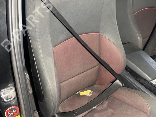 front-right-seatbelt-bmw-1-e87-2003-2004-2005-2006-2007-2008-2009-2010-2011-2012-2013-35903574 main image