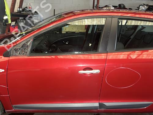Used Left front door RENAULT MEGANE III Hatchback (BZ0/1_, B3_) 1.5 dCi (BZ09, BZ0D, BZ1W, BZ29, BZ14) (110 hp) 26213949