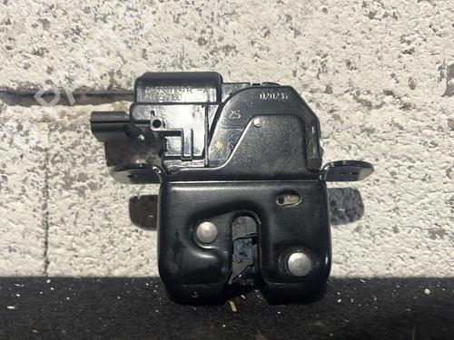 tailgate-lock-smart-forfour-hatchback-453-2014-25821668 main image