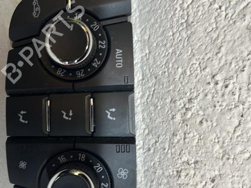 Used Climate control OPEL MERIVA B MPV (S10) 1.7 CDTI (75) (110 hp) 25843917
